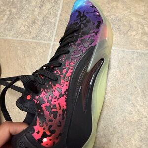 Nike Women's Multicolor Athletic Shoes